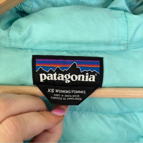 Patagonia Women's Down Sweater Hoody size XS - Picture 6 of 14